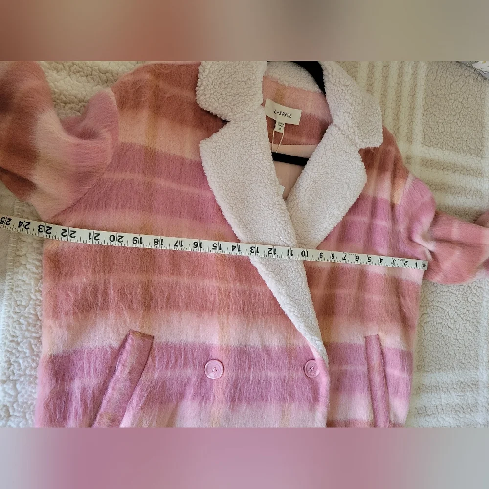 L Space plaid fuzzy jacket size xs - Picture 8 of 10